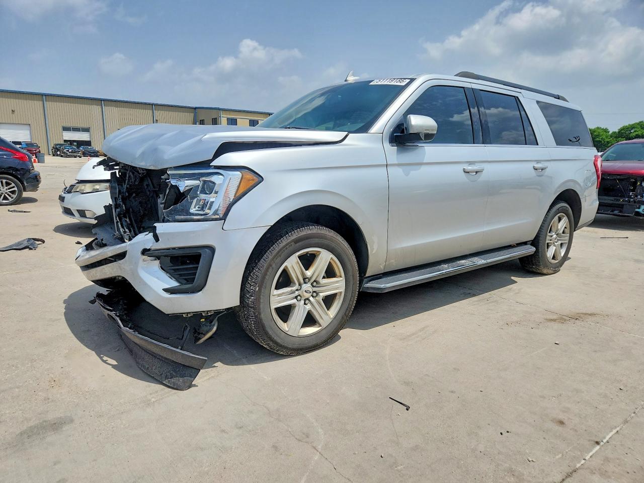 Salvage Ford Expedition Image