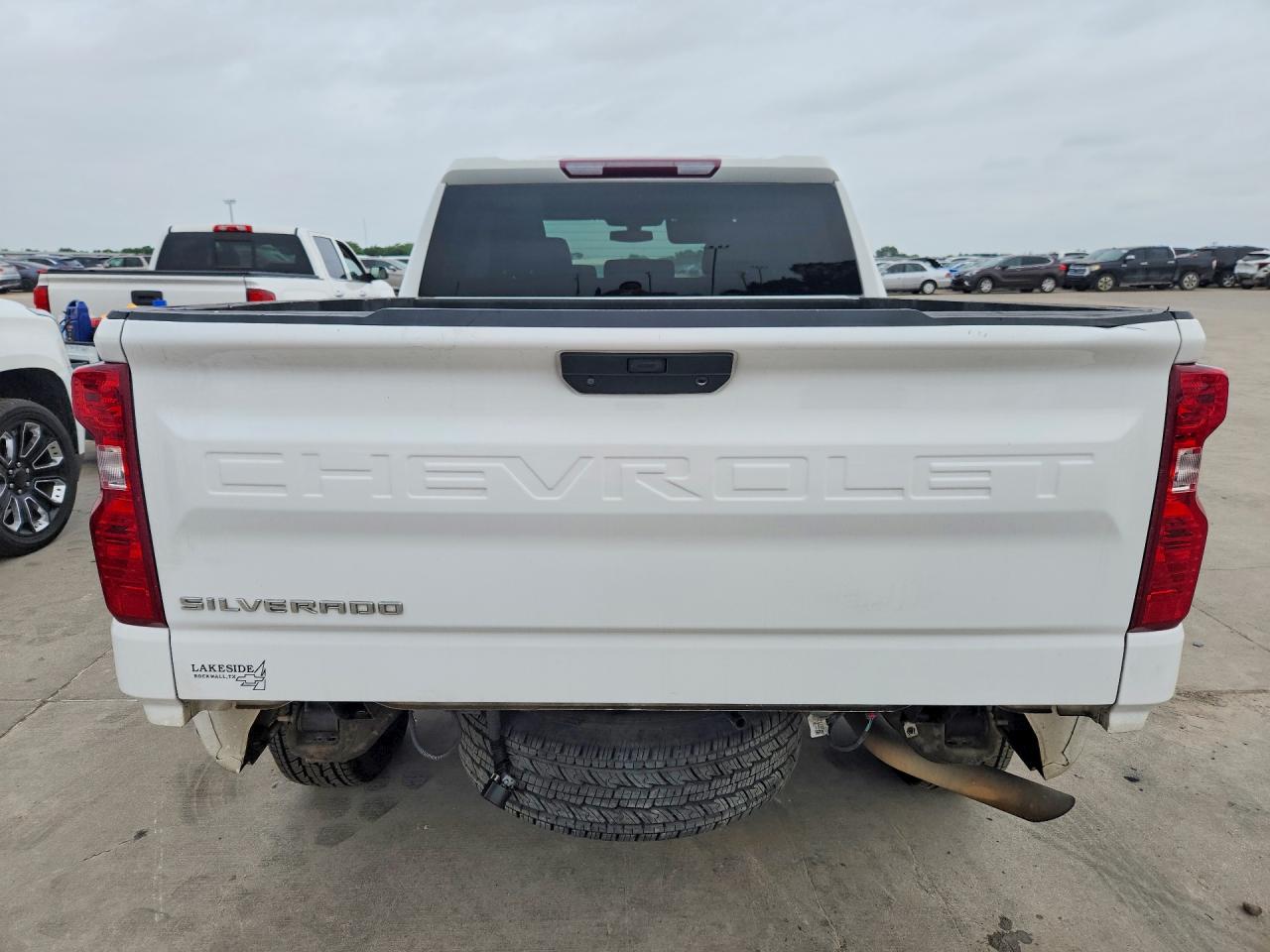 Chevrolet Silverado C1500