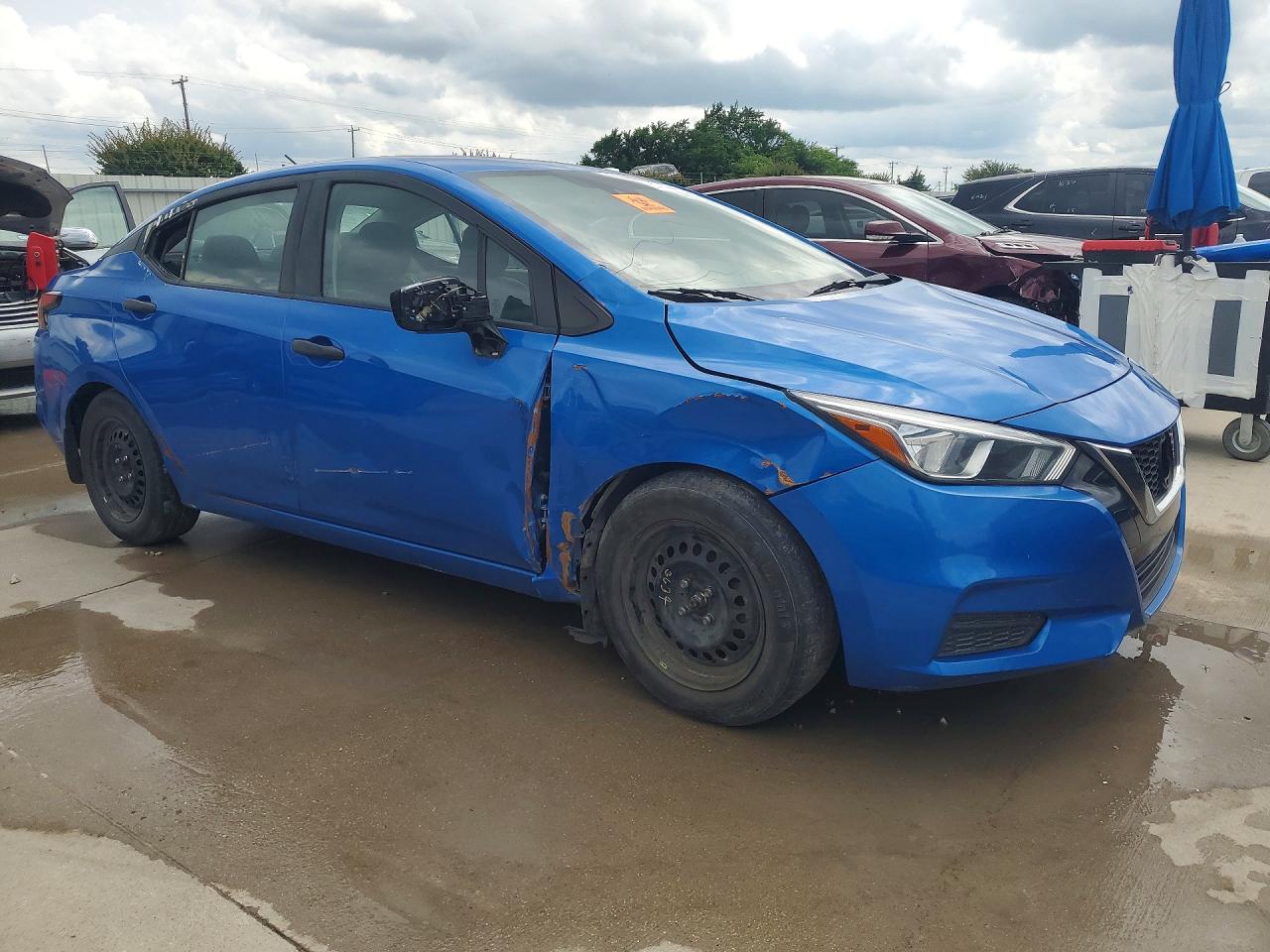 Nissan Versa S