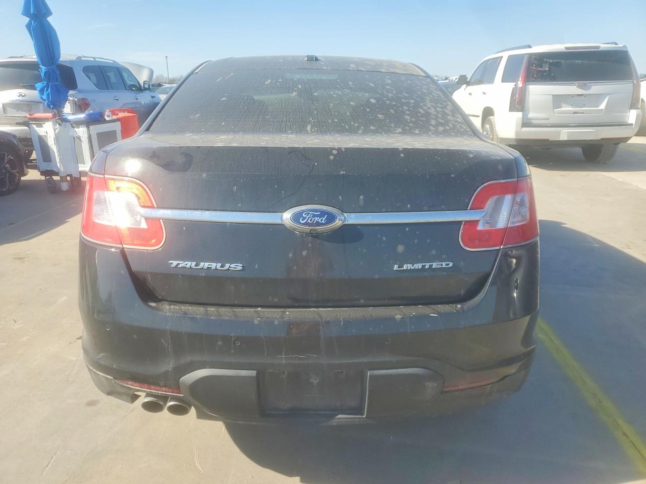 Ford Taurus Limited