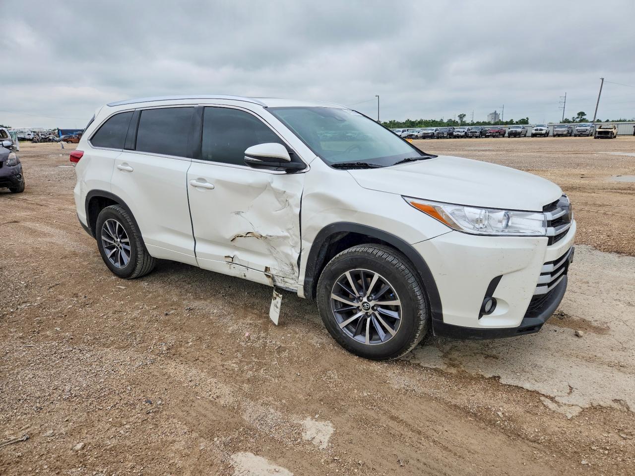 Toyota Highlander Xle