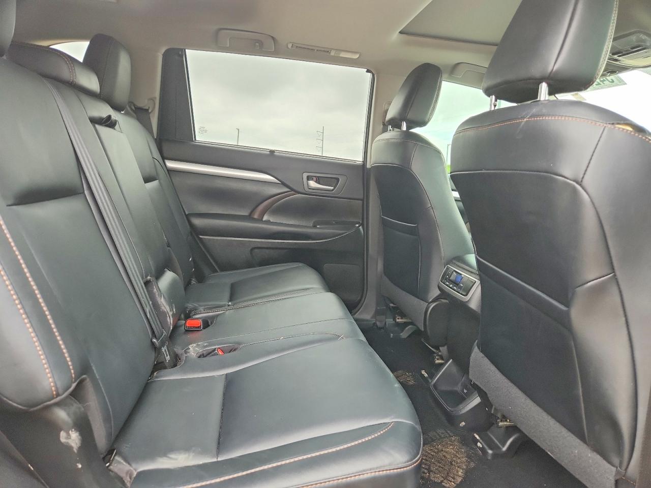 Toyota Highlander Xle