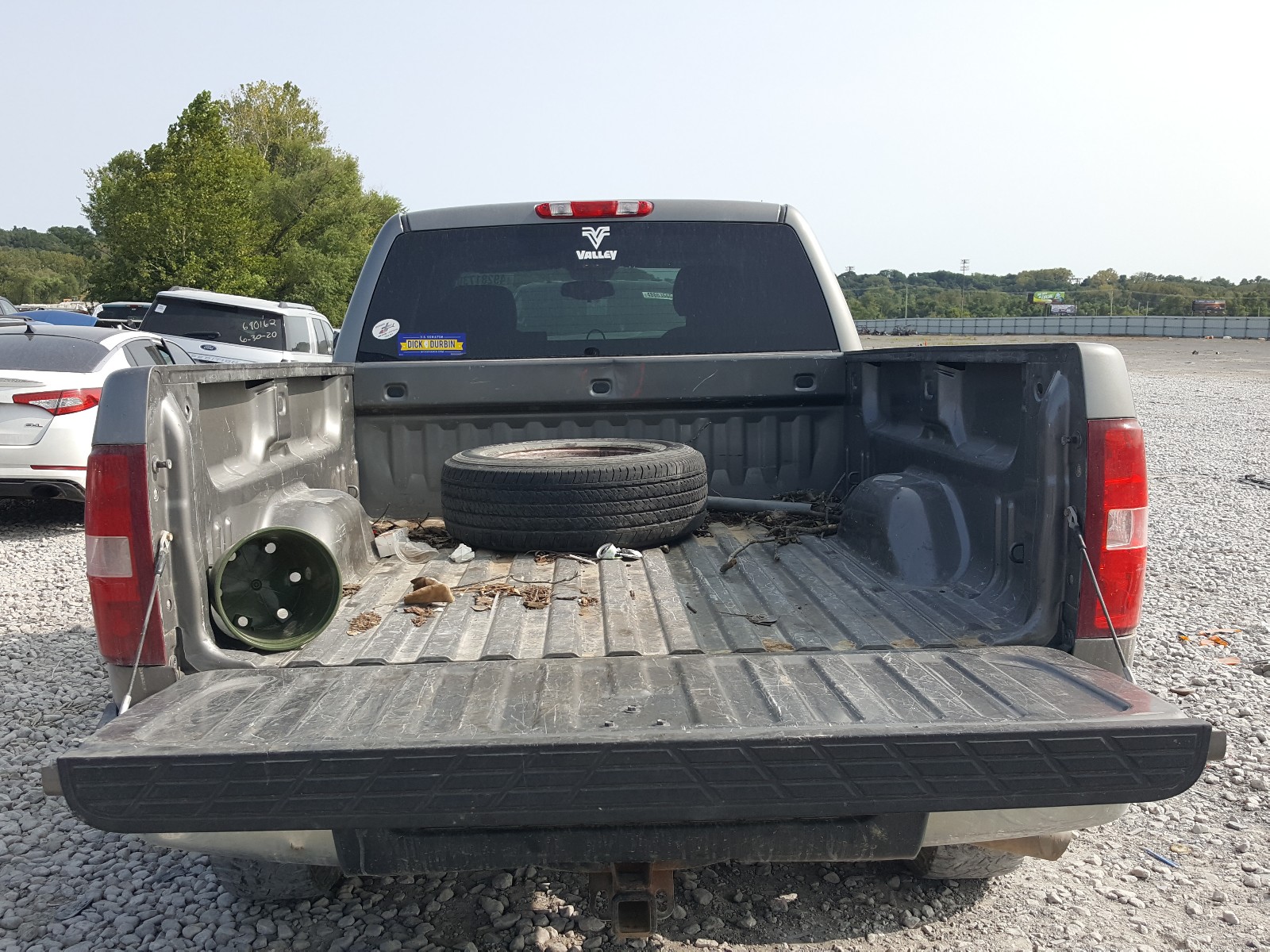 Chevrolet Silverado C1500