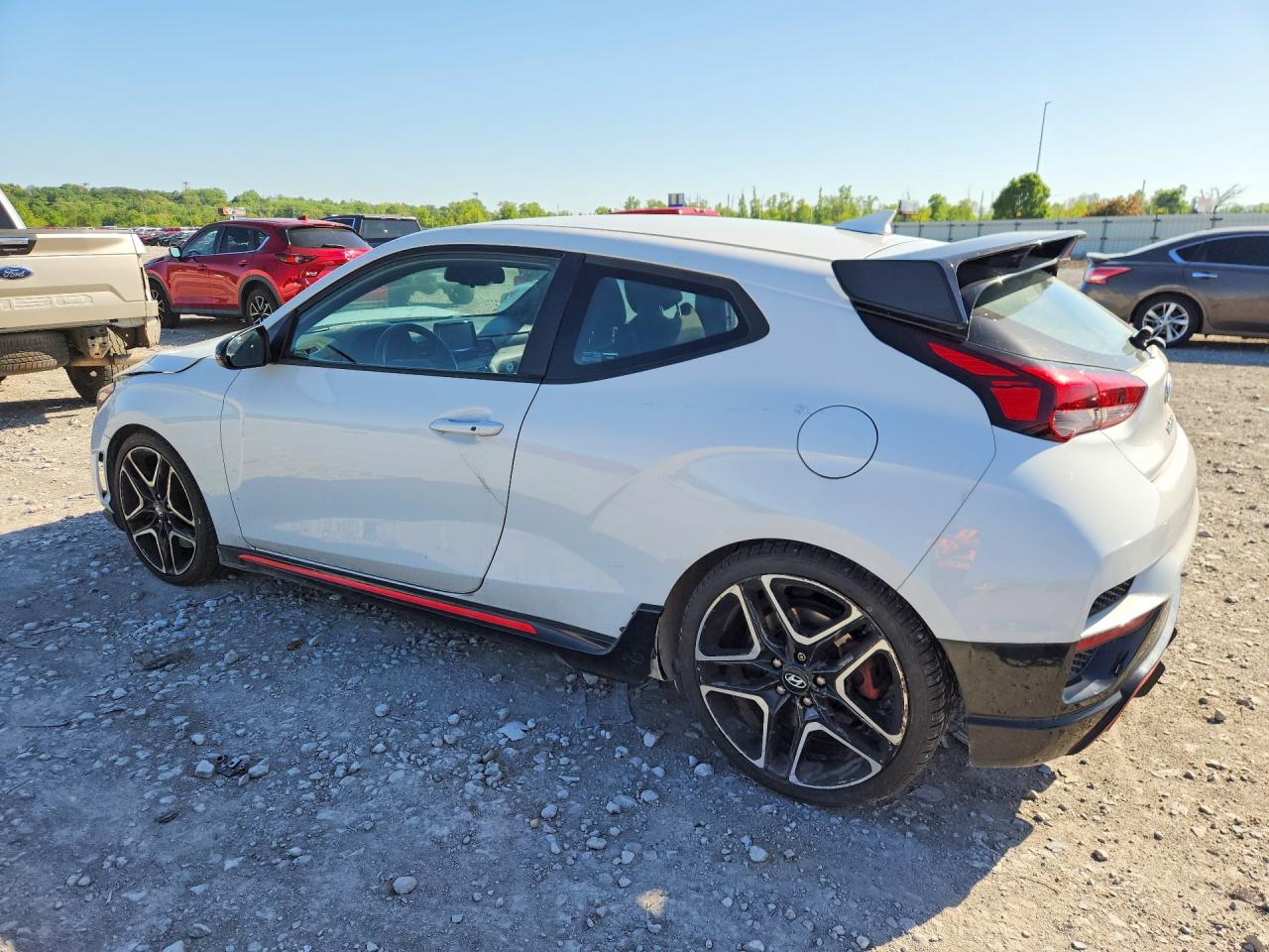 Hyundai VELOSTER Base