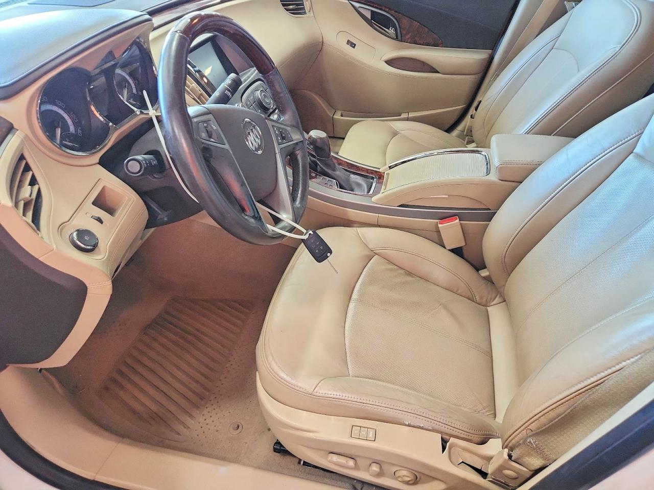 Buick LaCrosse Premium