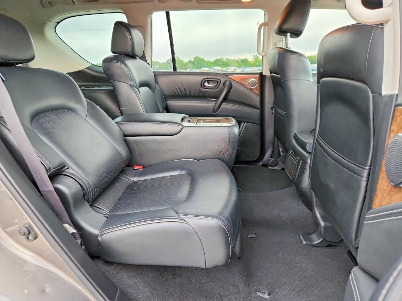 INFINITI Qx Base