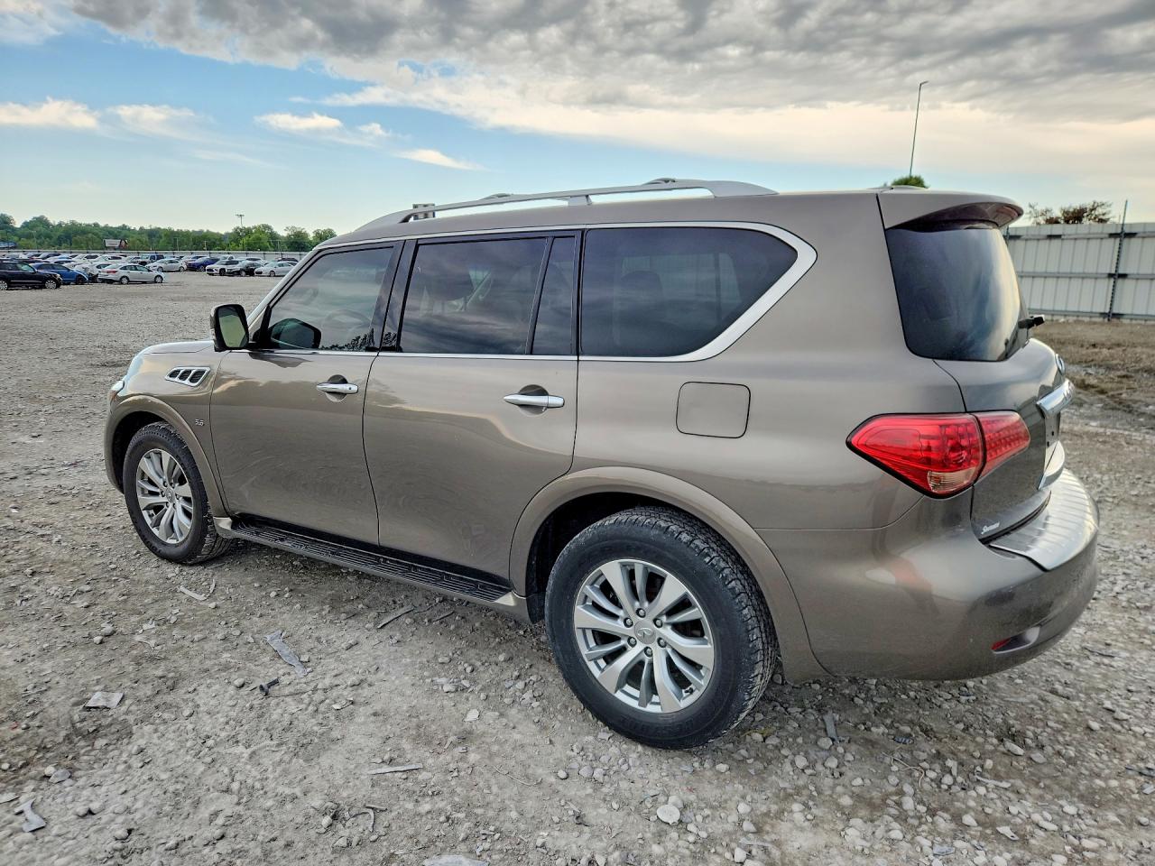 INFINITI Qx Base