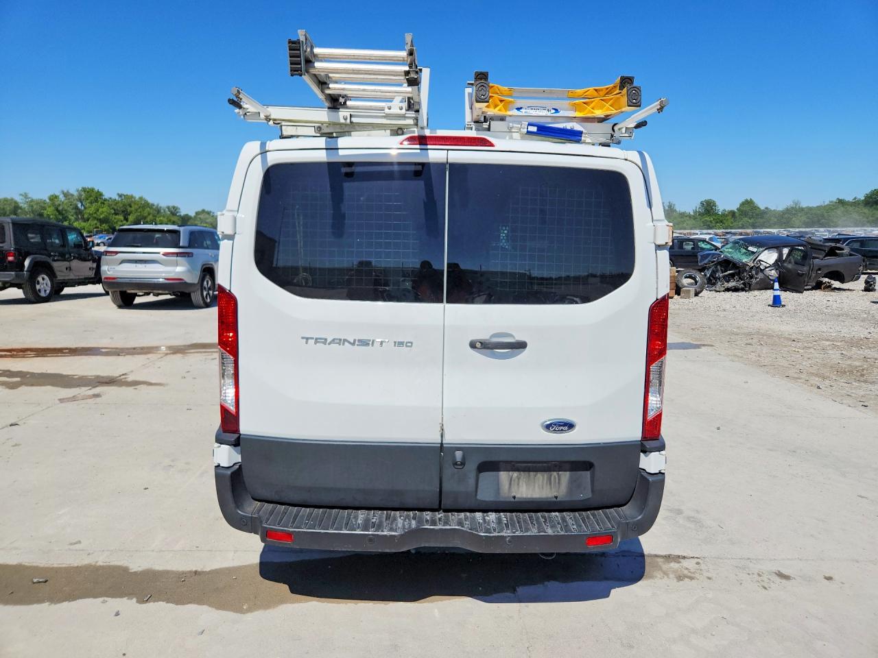 Ford Transit T-150