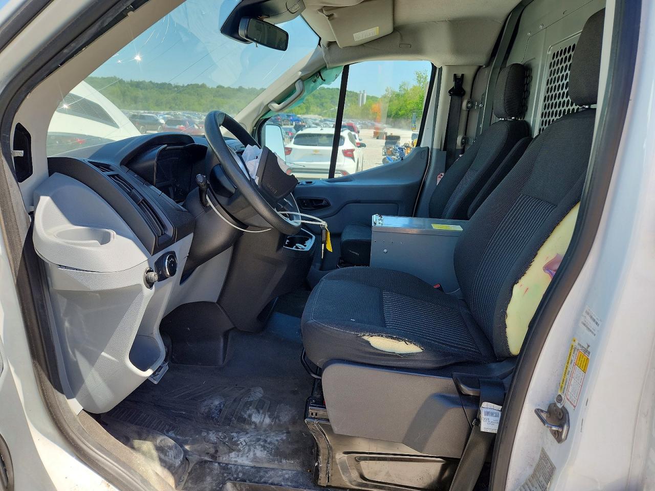 Ford Transit T-150