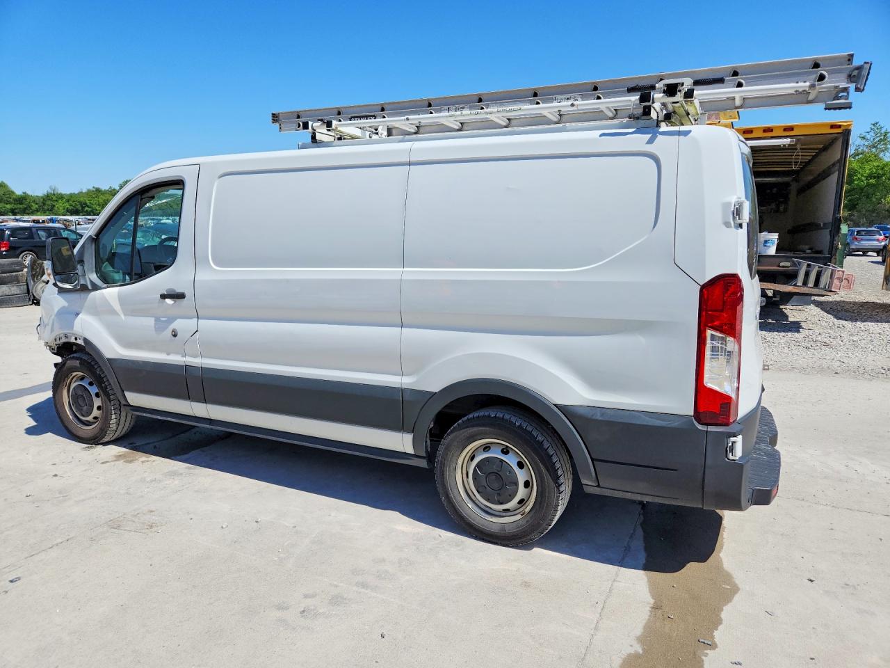 Ford Transit T-150