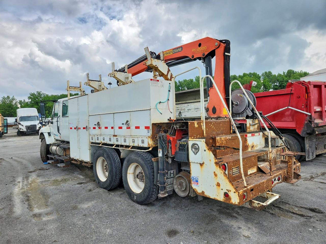 International 7400