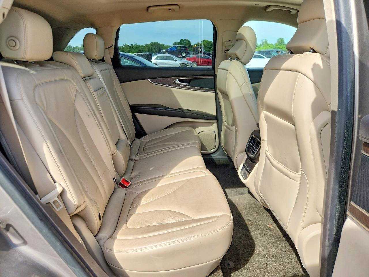 Lincoln MKX Select