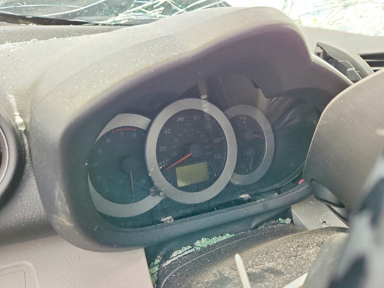 Toyota RAV4 Base