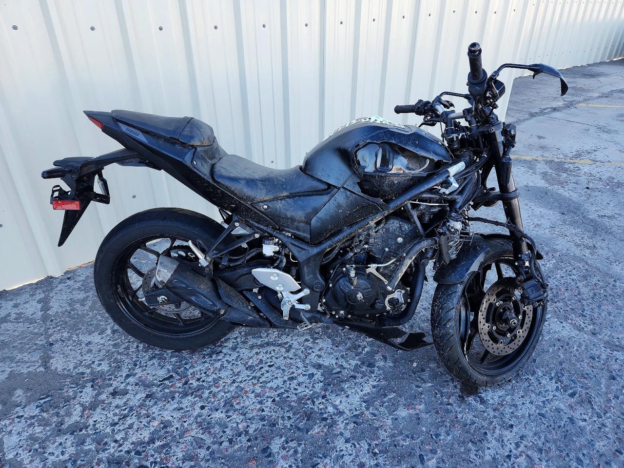 Salvage Yamaha Mt-03 Image