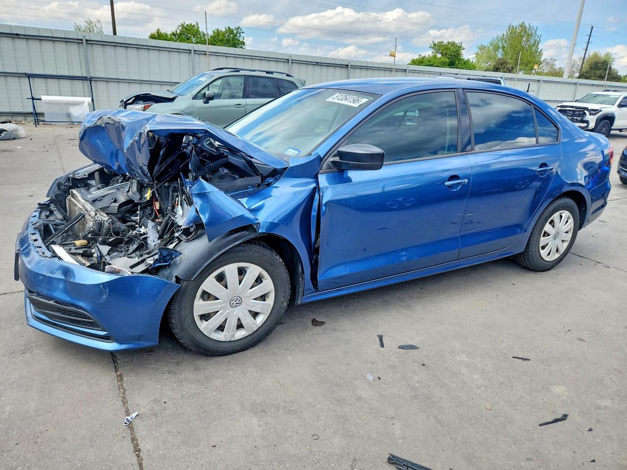 Salvage Volkswagen Jetta Image