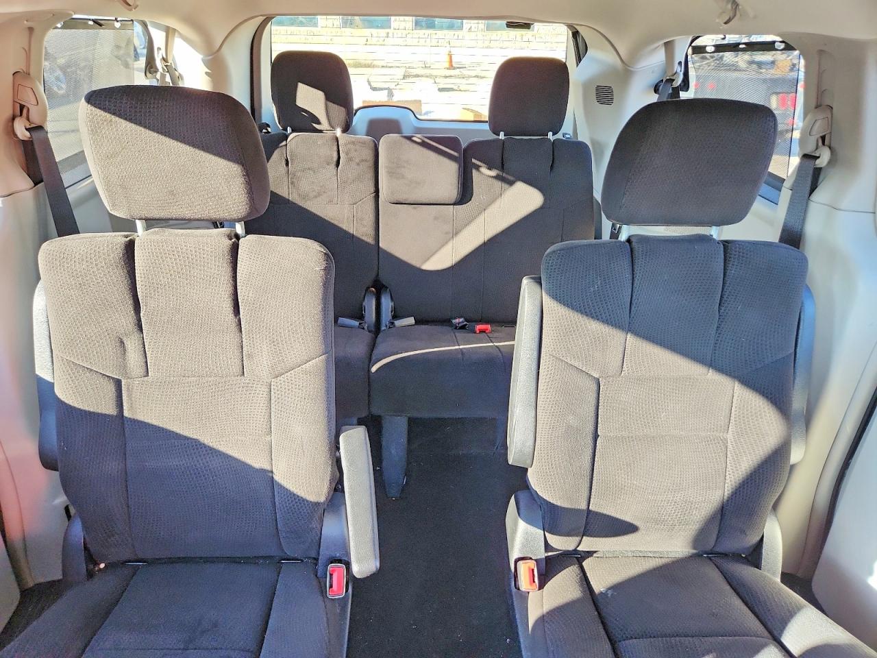 Dodge Caravan Crew