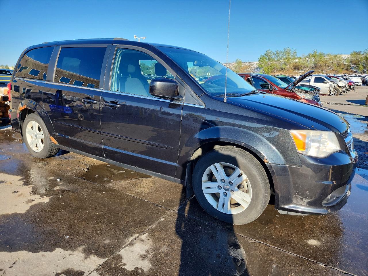 Dodge Caravan Crew