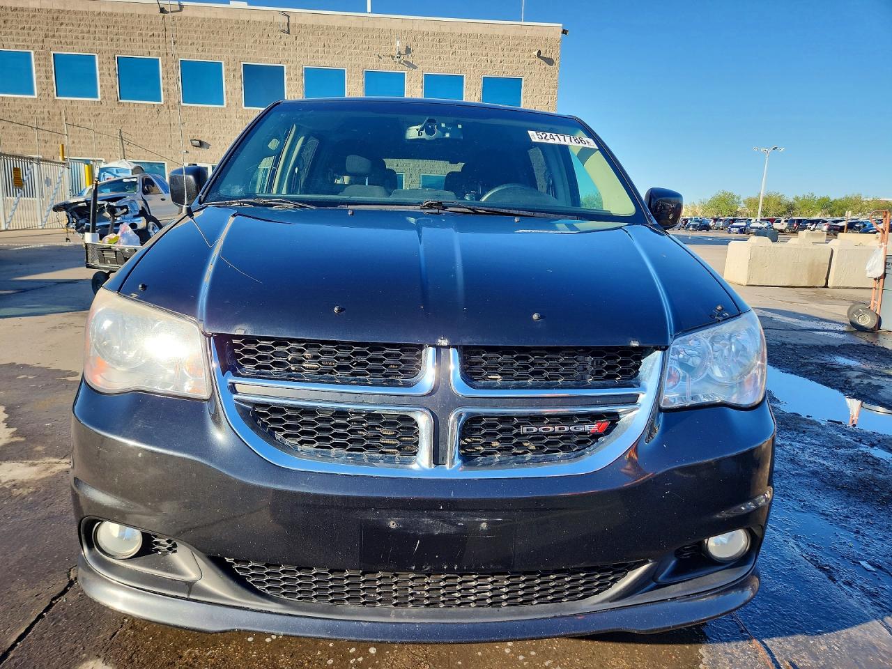 Dodge Caravan Crew
