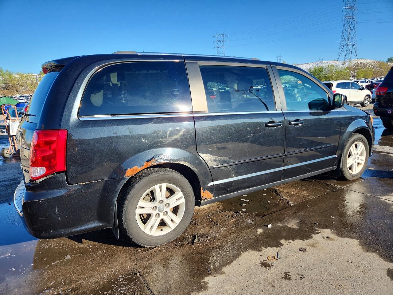 Dodge Caravan Crew