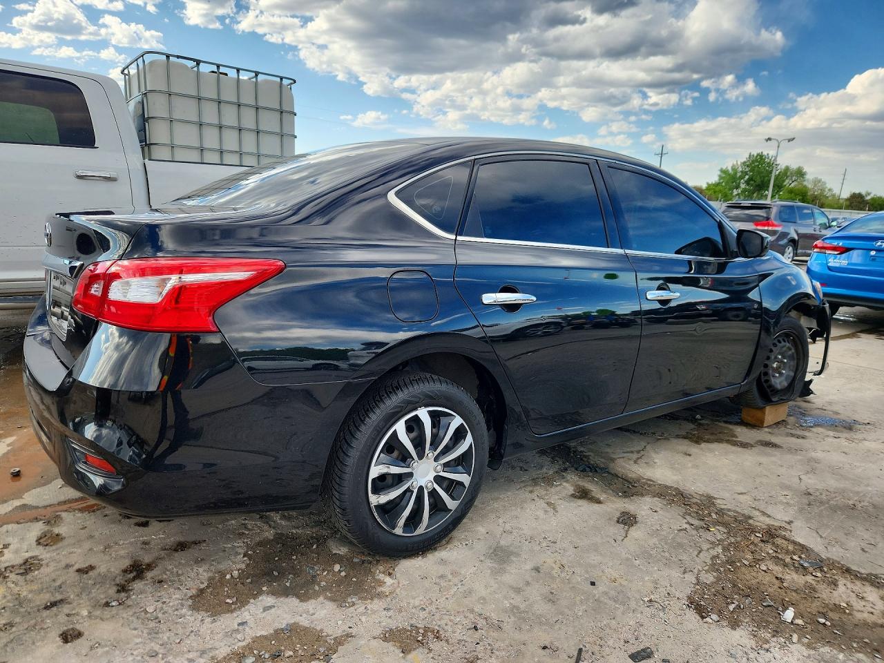Nissan Sentra S