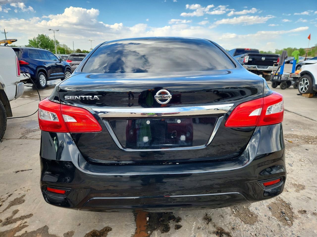 Nissan Sentra S