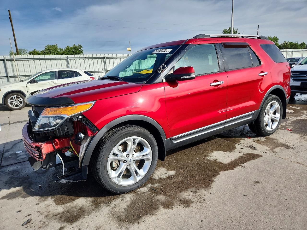 Salvage Ford Explorer Image