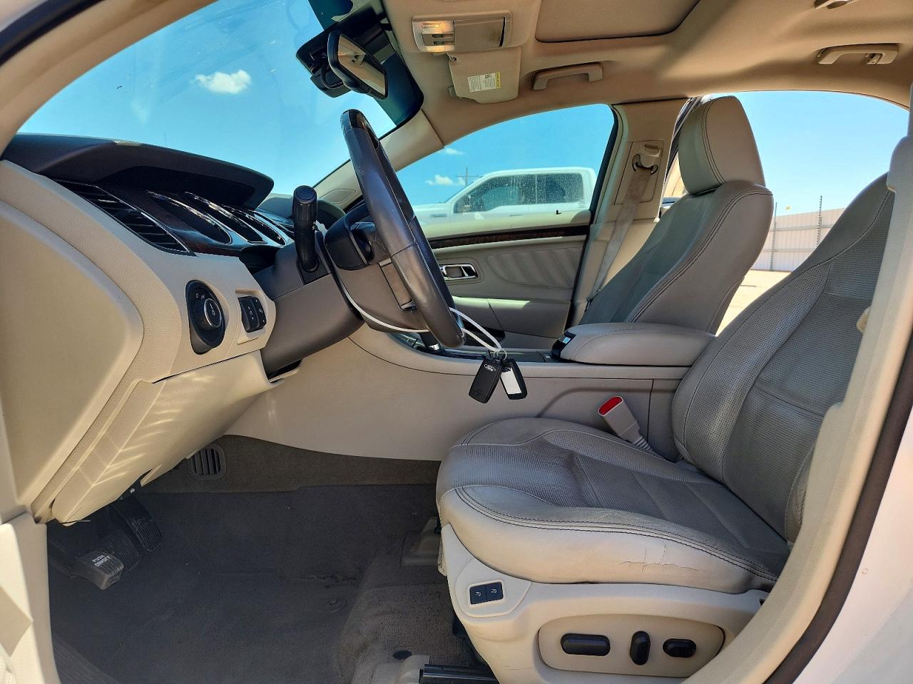 Ford Taurus Limited