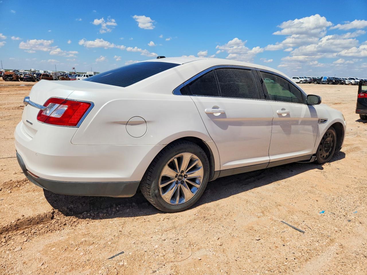 Ford Taurus Limited