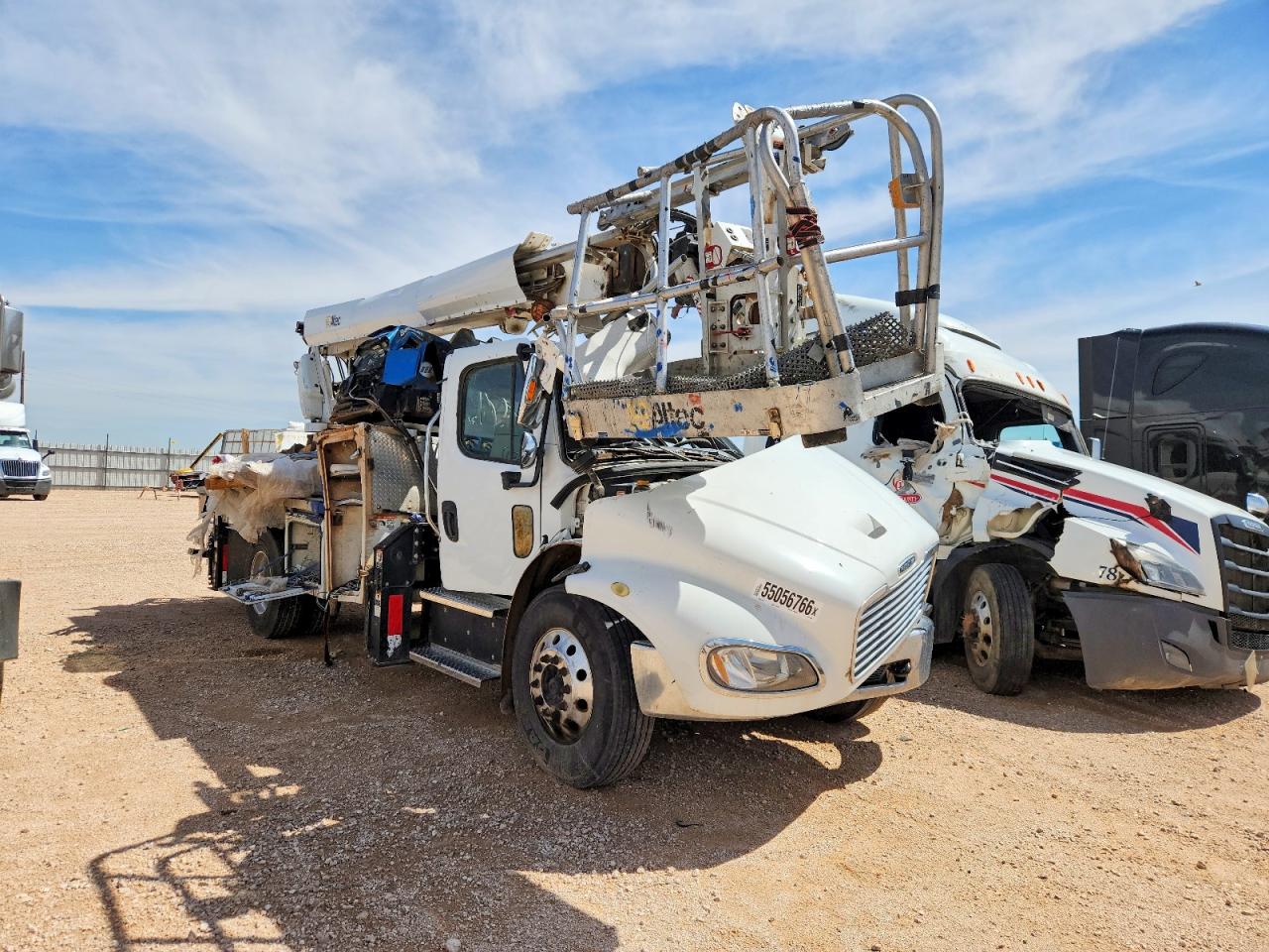 Salvage Freightliner M2 Image
