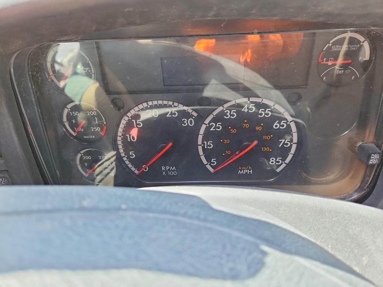 Freightliner M2
