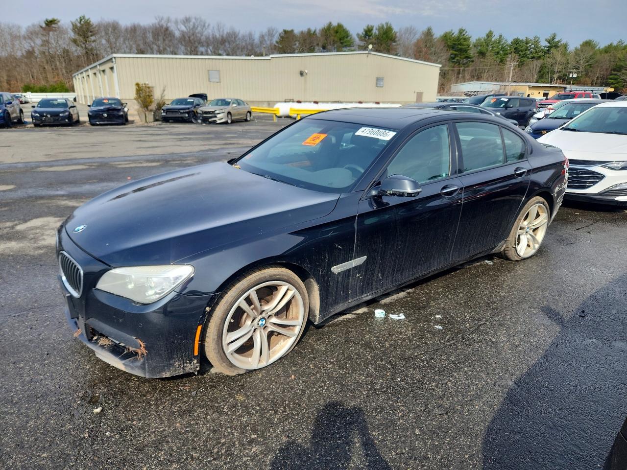 Salvage BMW 7 Series Image