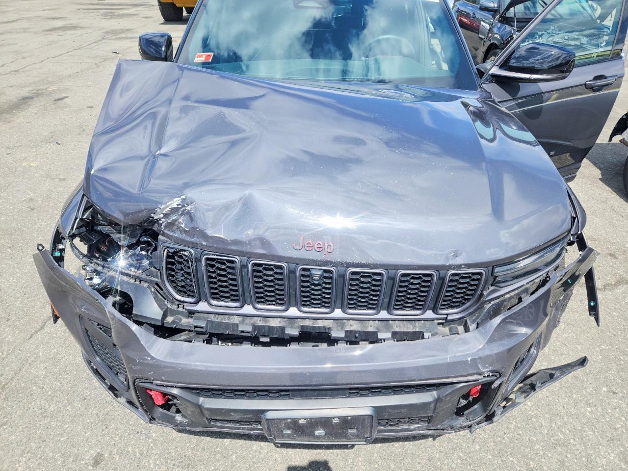 Jeep Grand Cherokee Trailhawk