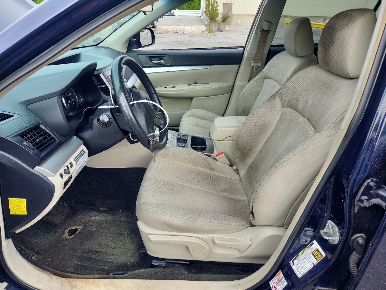 Subaru Outback 2.5i