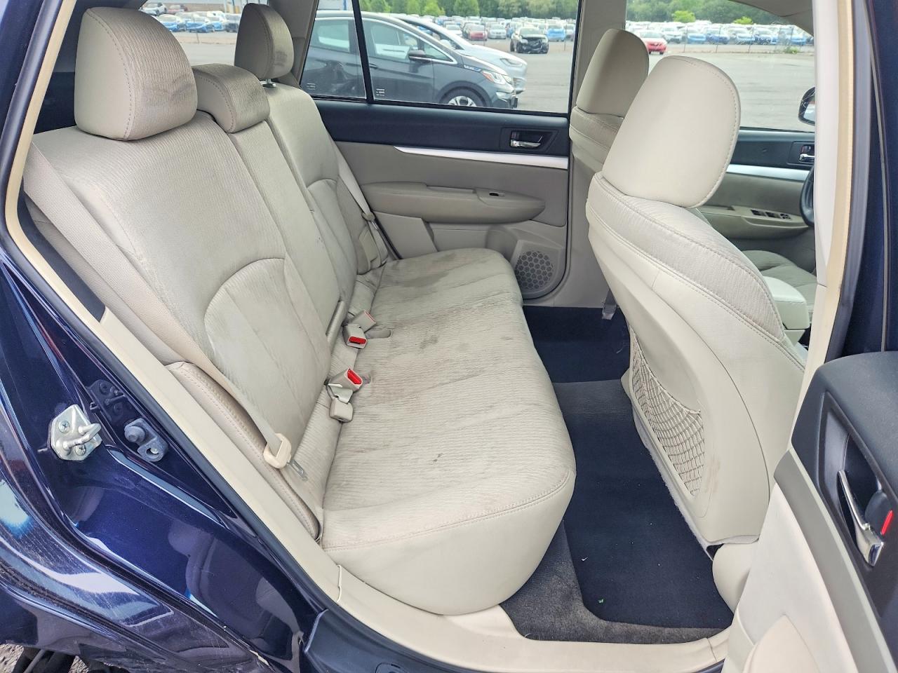 Subaru Outback 2.5i