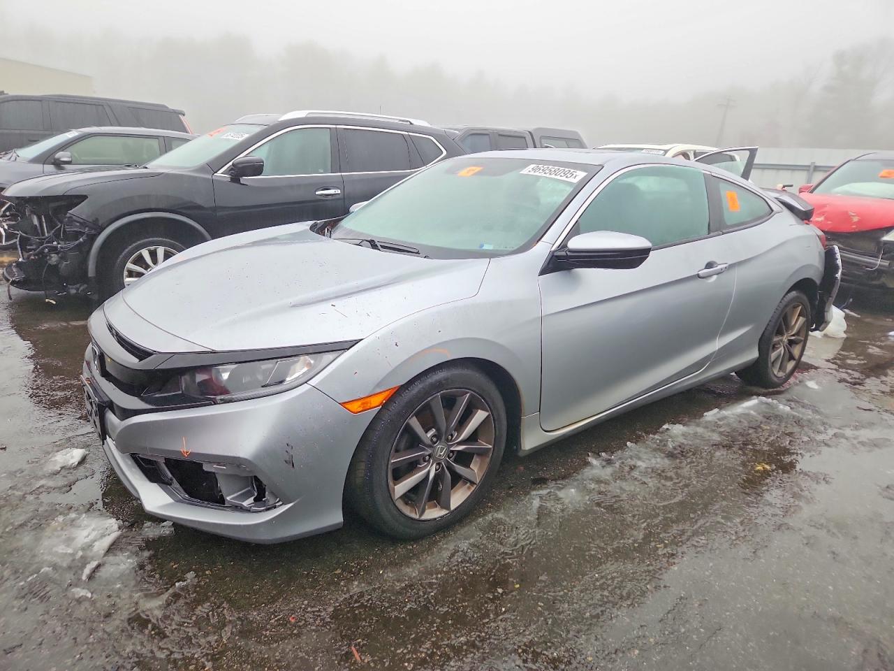 Salvage Honda Civic Image