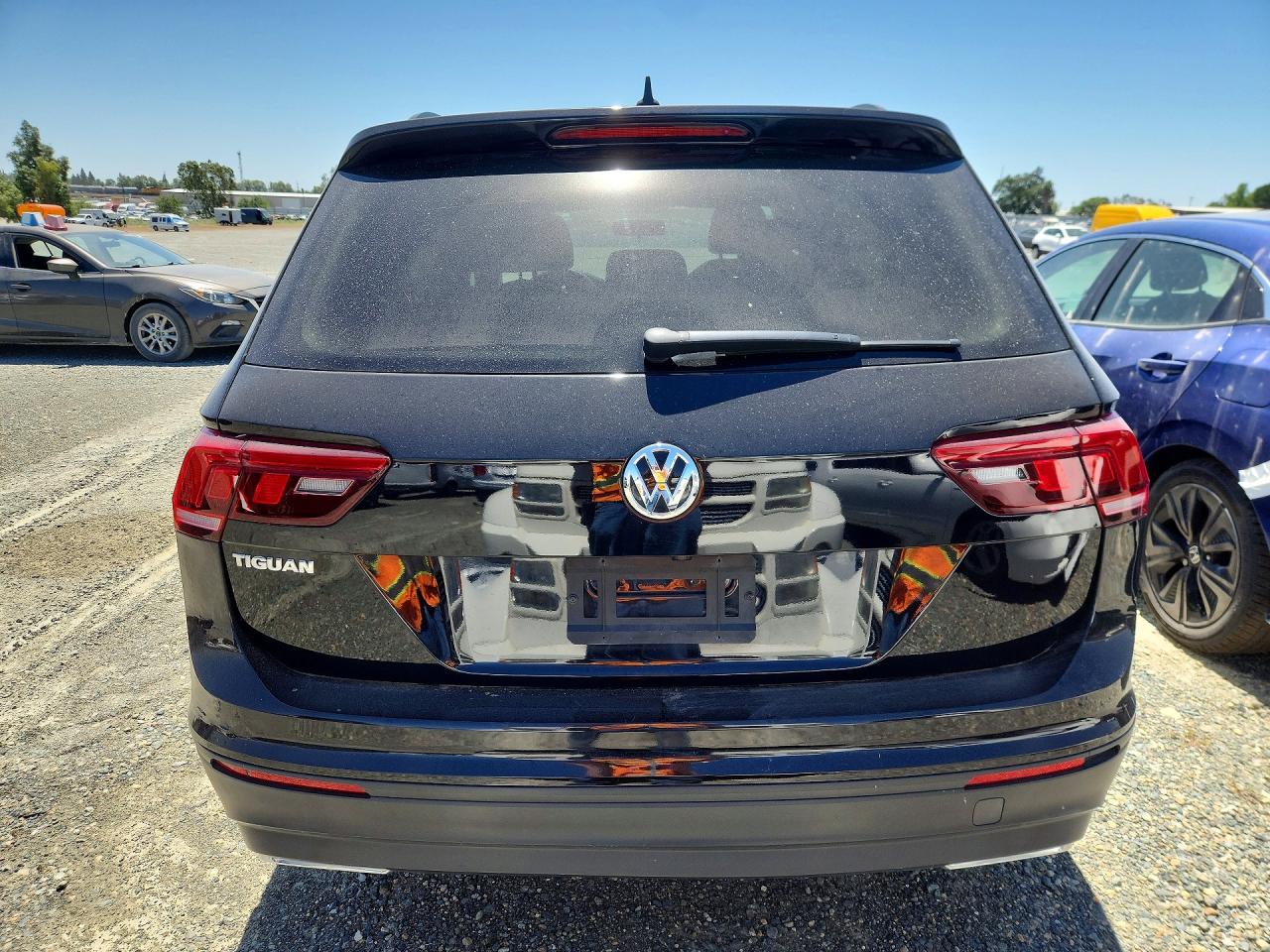 Volkswagen Tiguan S