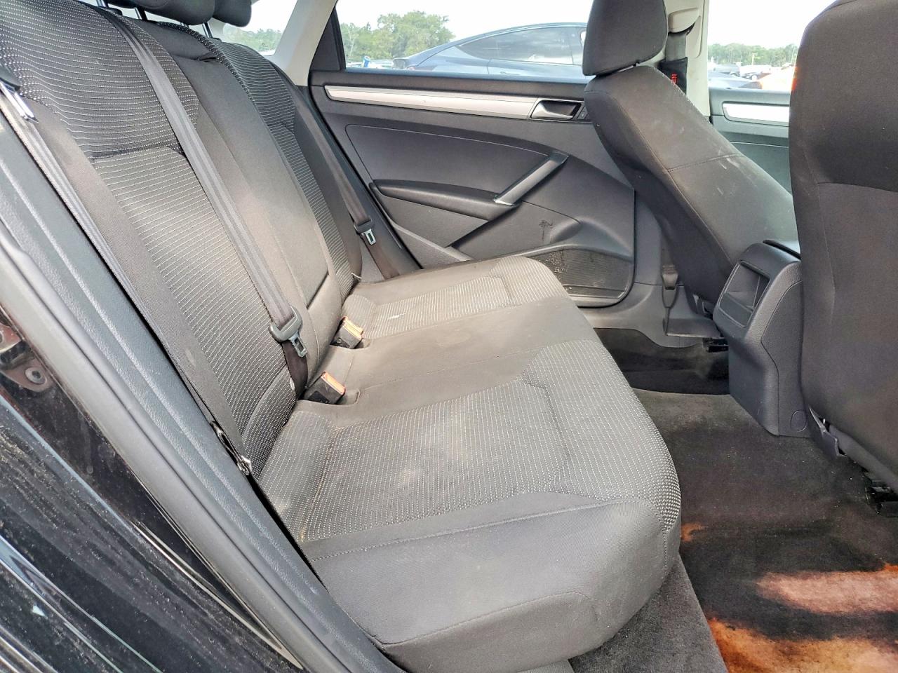 Volkswagen Passat S