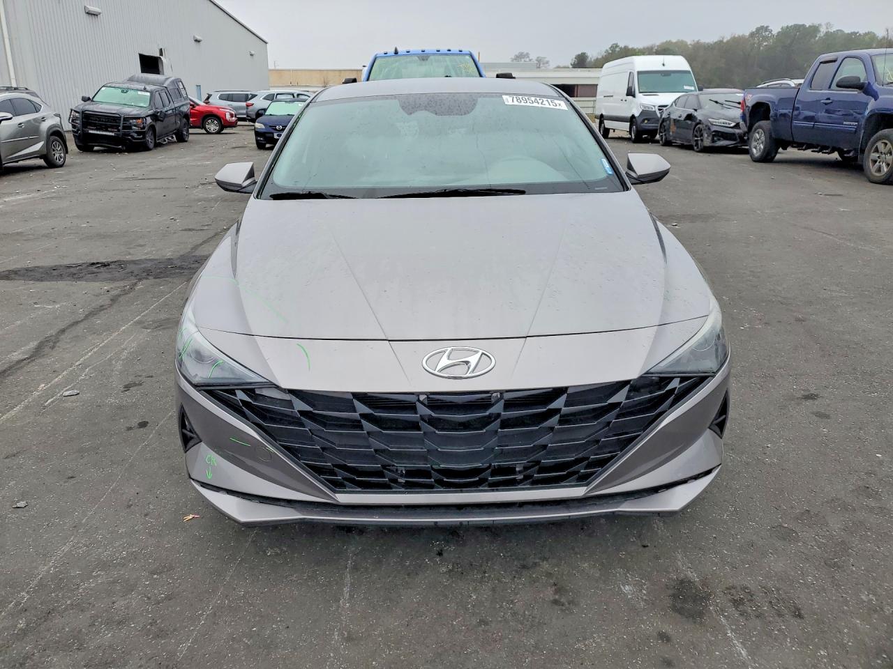 Hyundai ELANTRA Sel