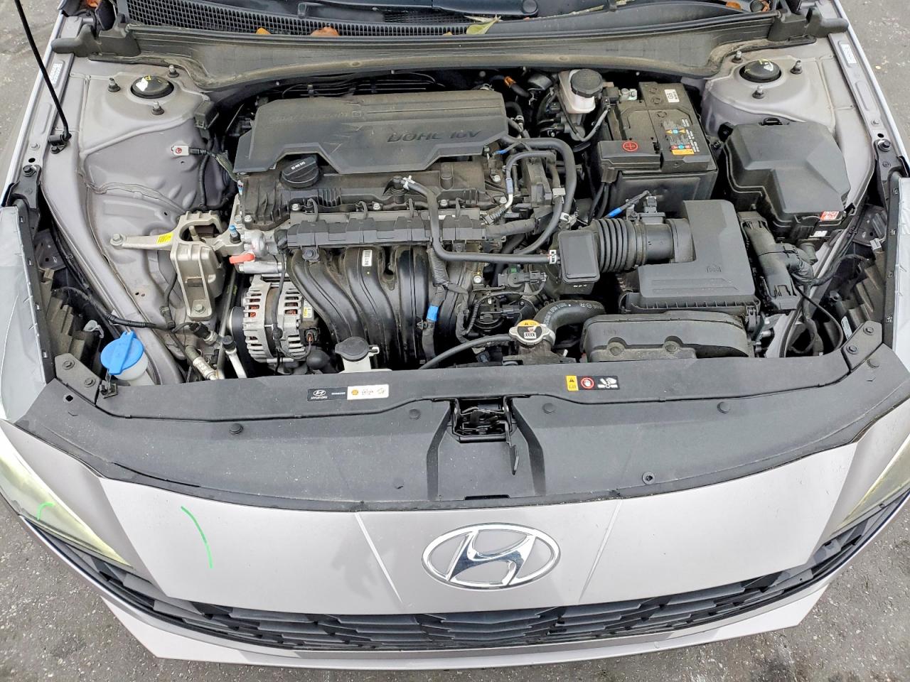 Hyundai ELANTRA Sel