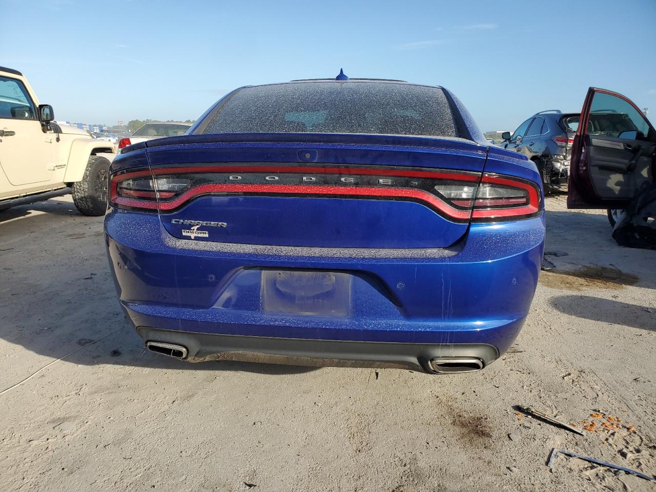 Dodge Charger Sxt