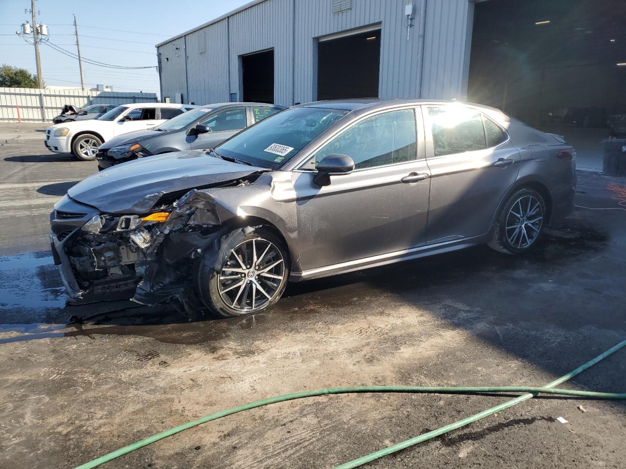 Salvage Toyota Camry Image