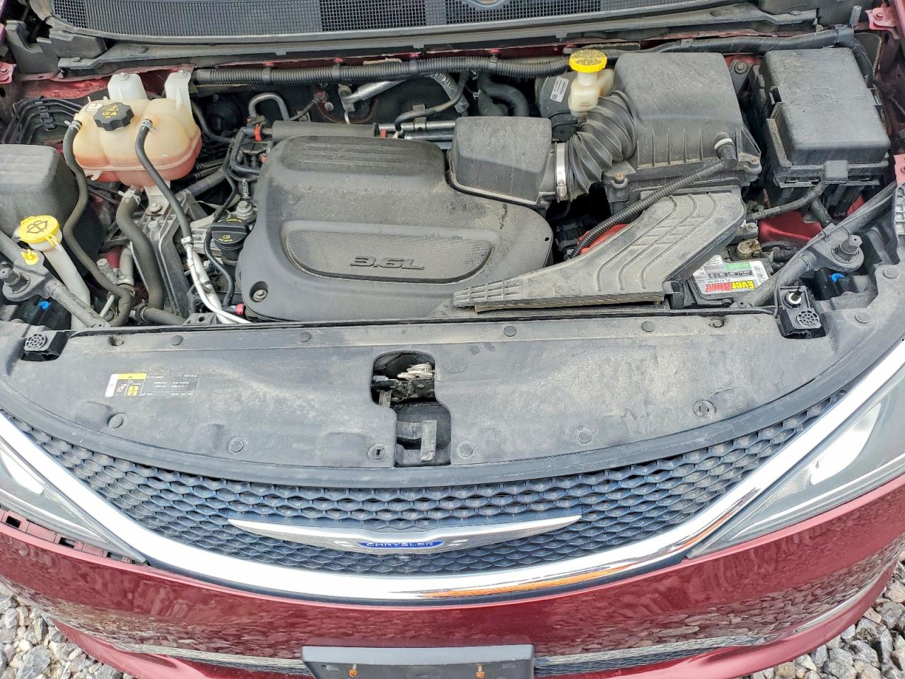 Chrysler Pacifica Touring