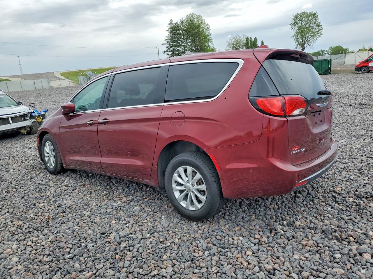 Chrysler Pacifica Touring