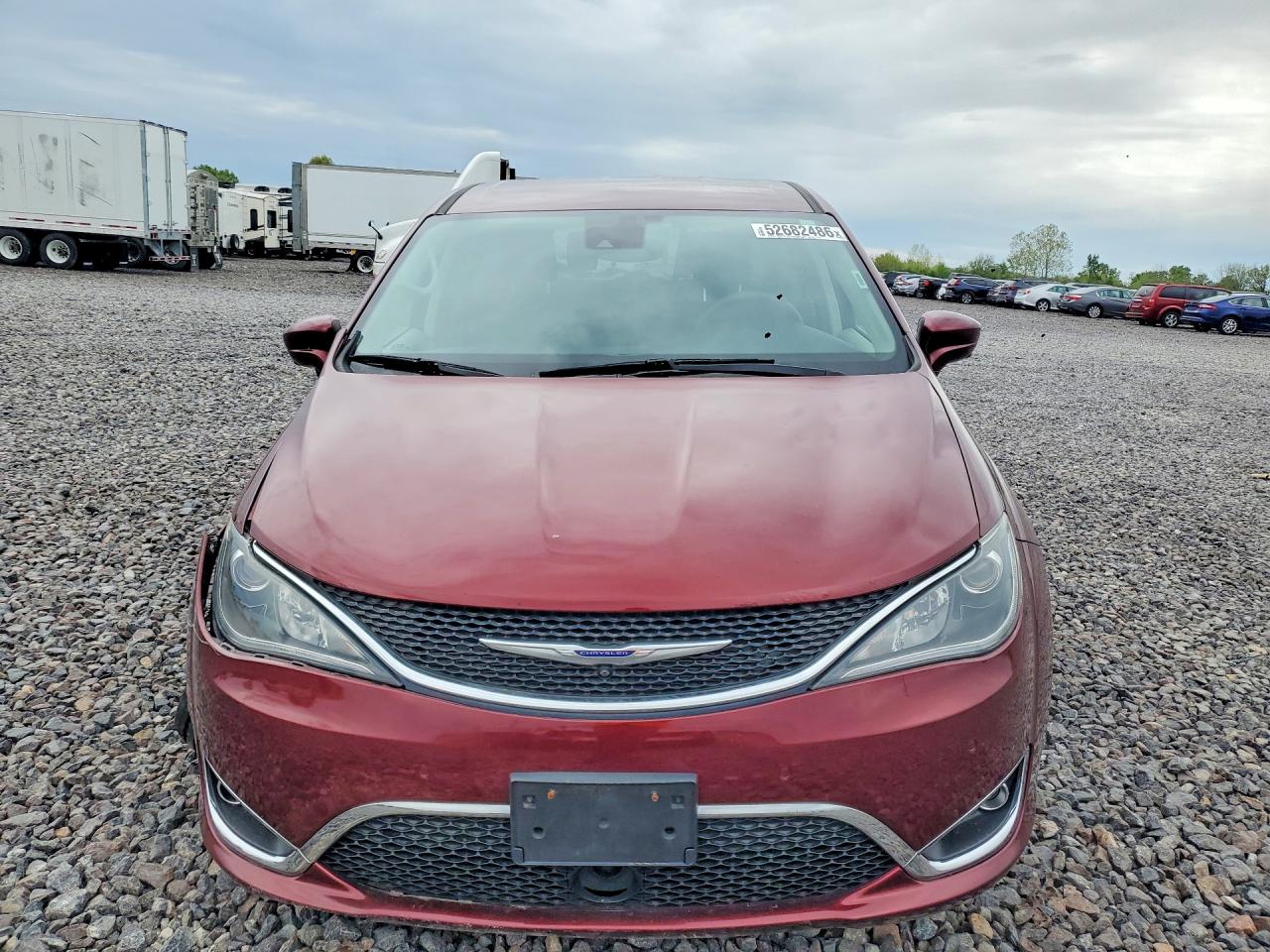 Chrysler Pacifica Touring