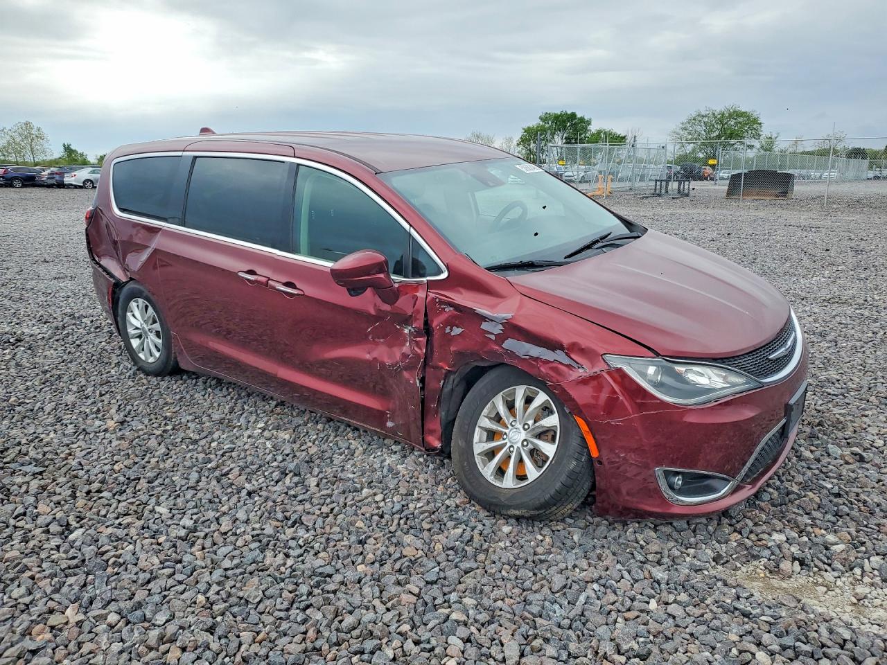 Chrysler Pacifica Touring