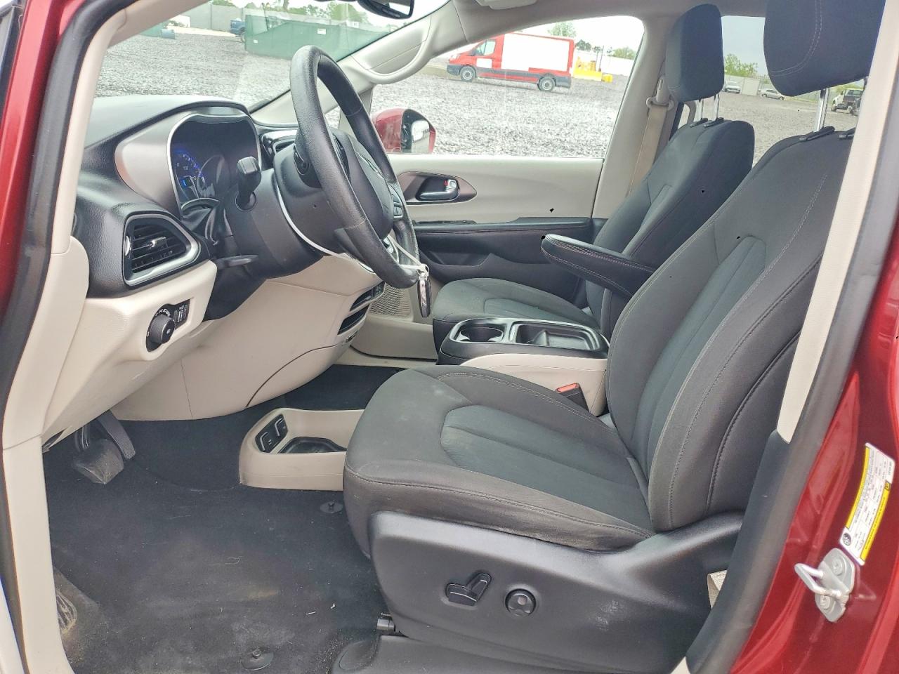 Chrysler Pacifica Touring