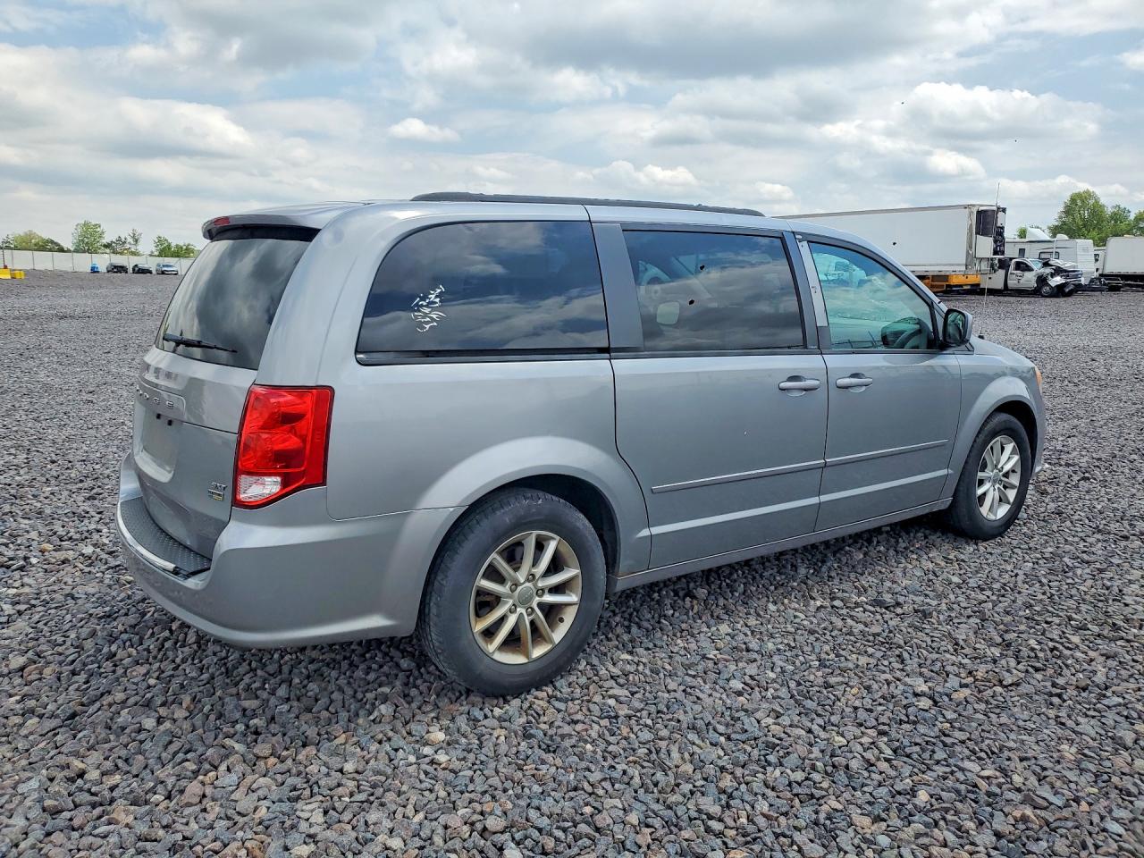 Dodge Caravan Sxt