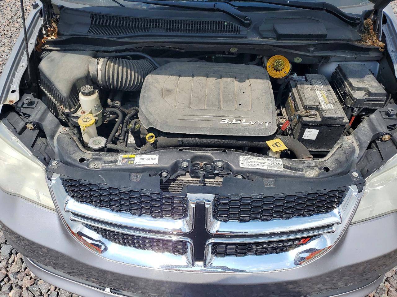 Dodge Caravan Sxt