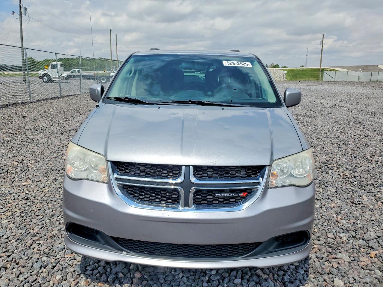 Dodge Caravan Sxt