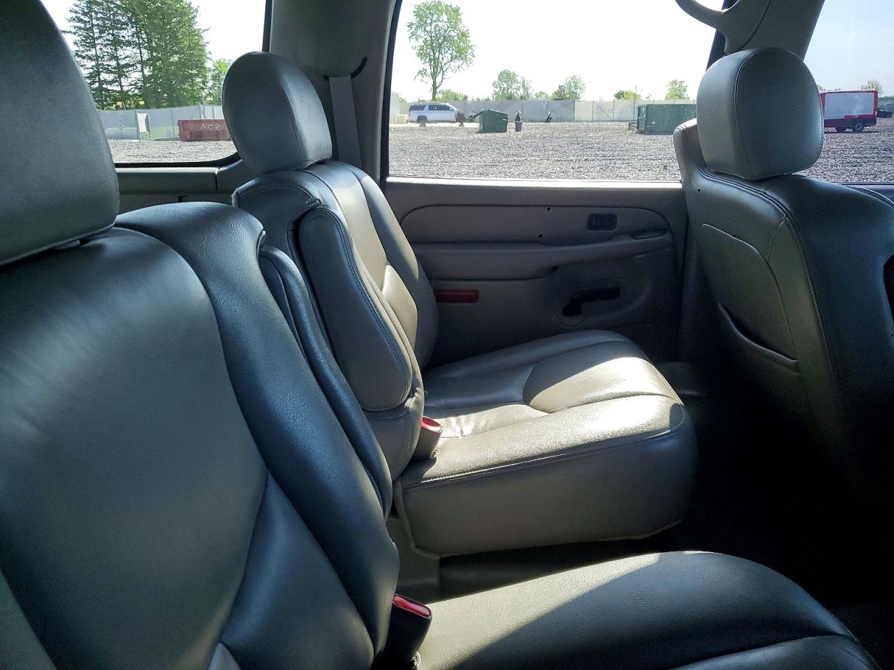 Chevrolet Suburban K1500